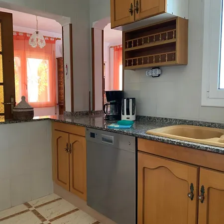 Дом отдыха Casa Con Piscina Privada A 1 Km De La Playa